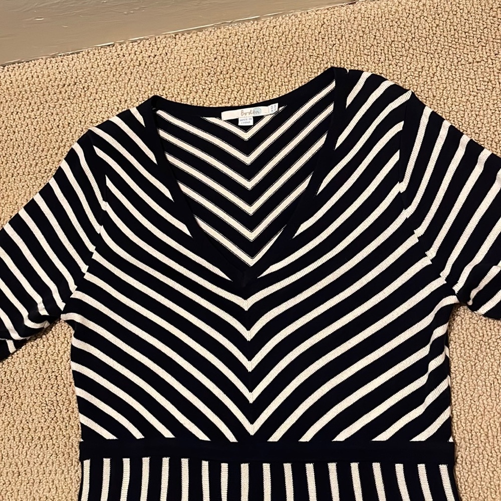 Striking Boden classic midi dress